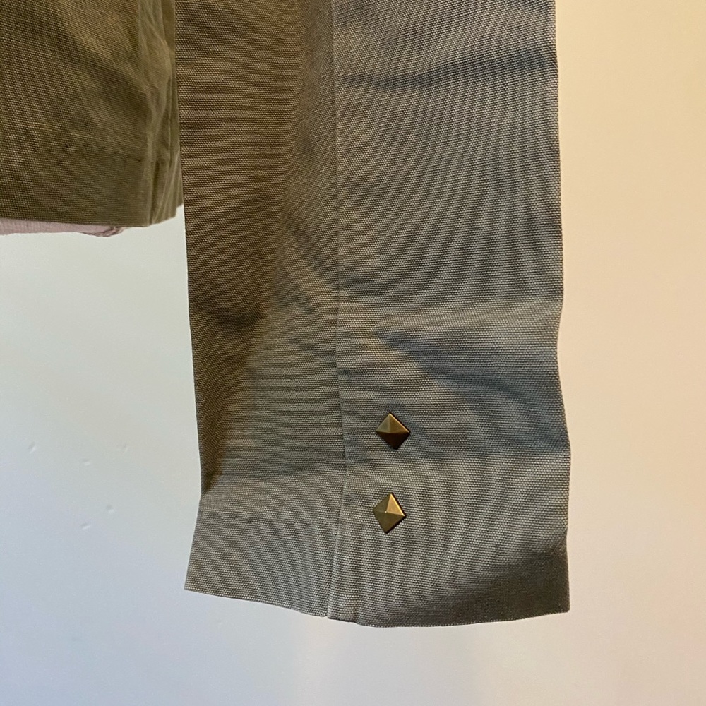 Blazer - Picture 5 of 6